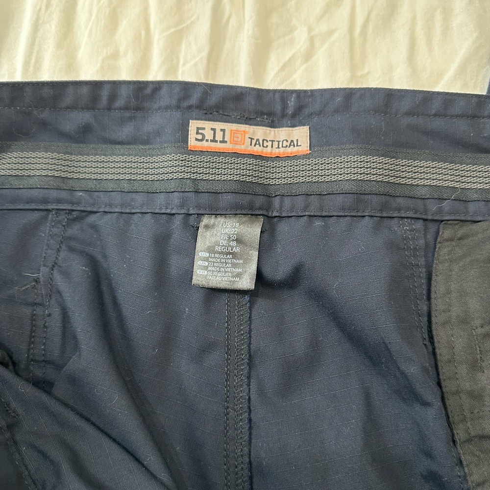 5.11 Tactical Navy Blue Cargo Pants - Picture 15 of 16
